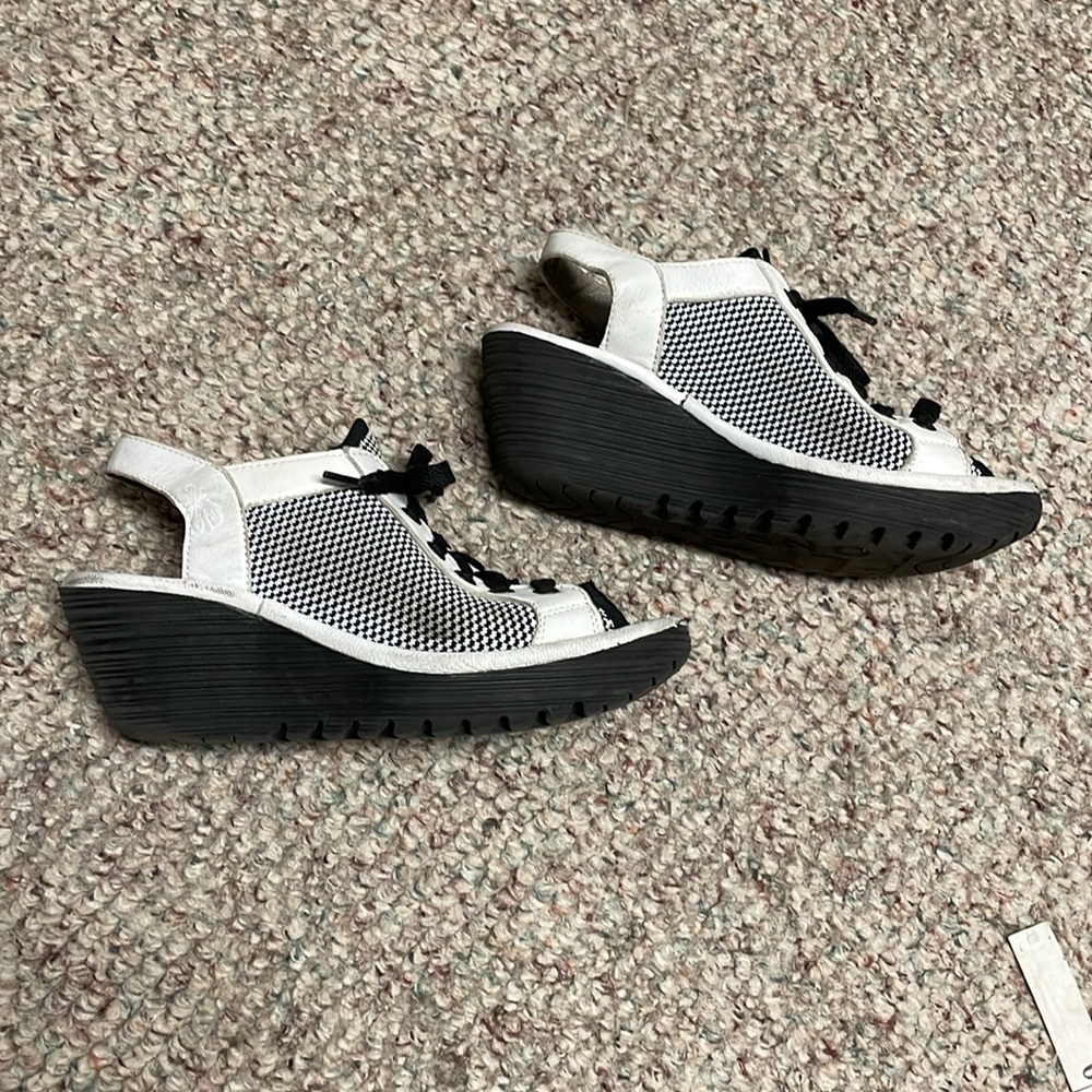 Fly London sandals - Picture 5 of 9